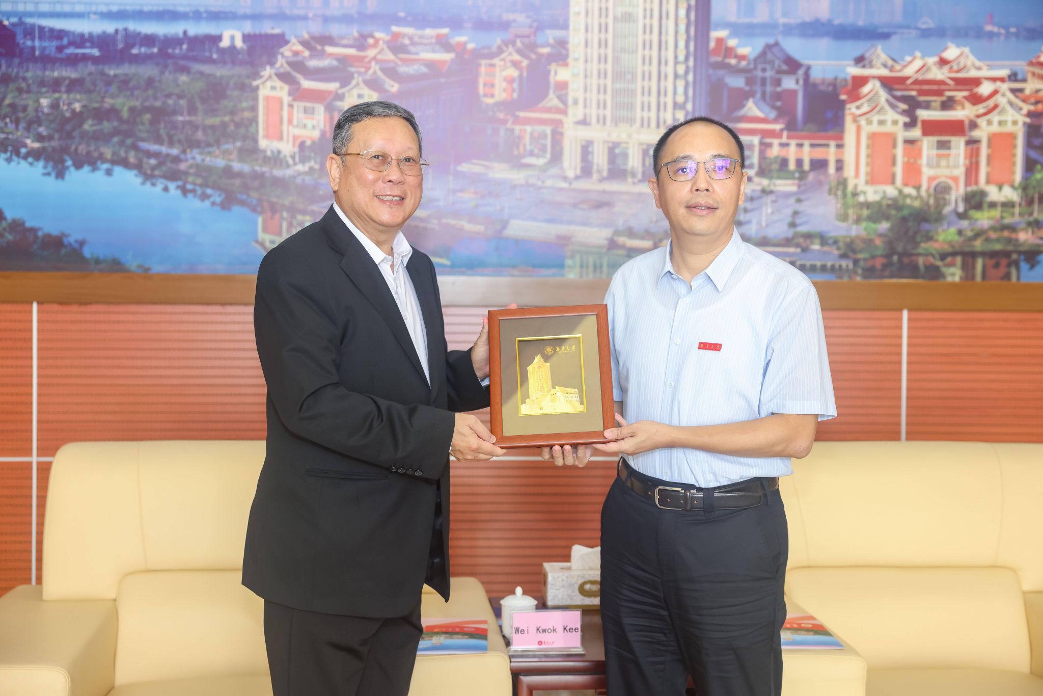 9350f3f0f6c8ce835faa1c0ca864f55(1).jpg 9350f3f0f6c8ce835faa1c0ca864f55(1).jpg