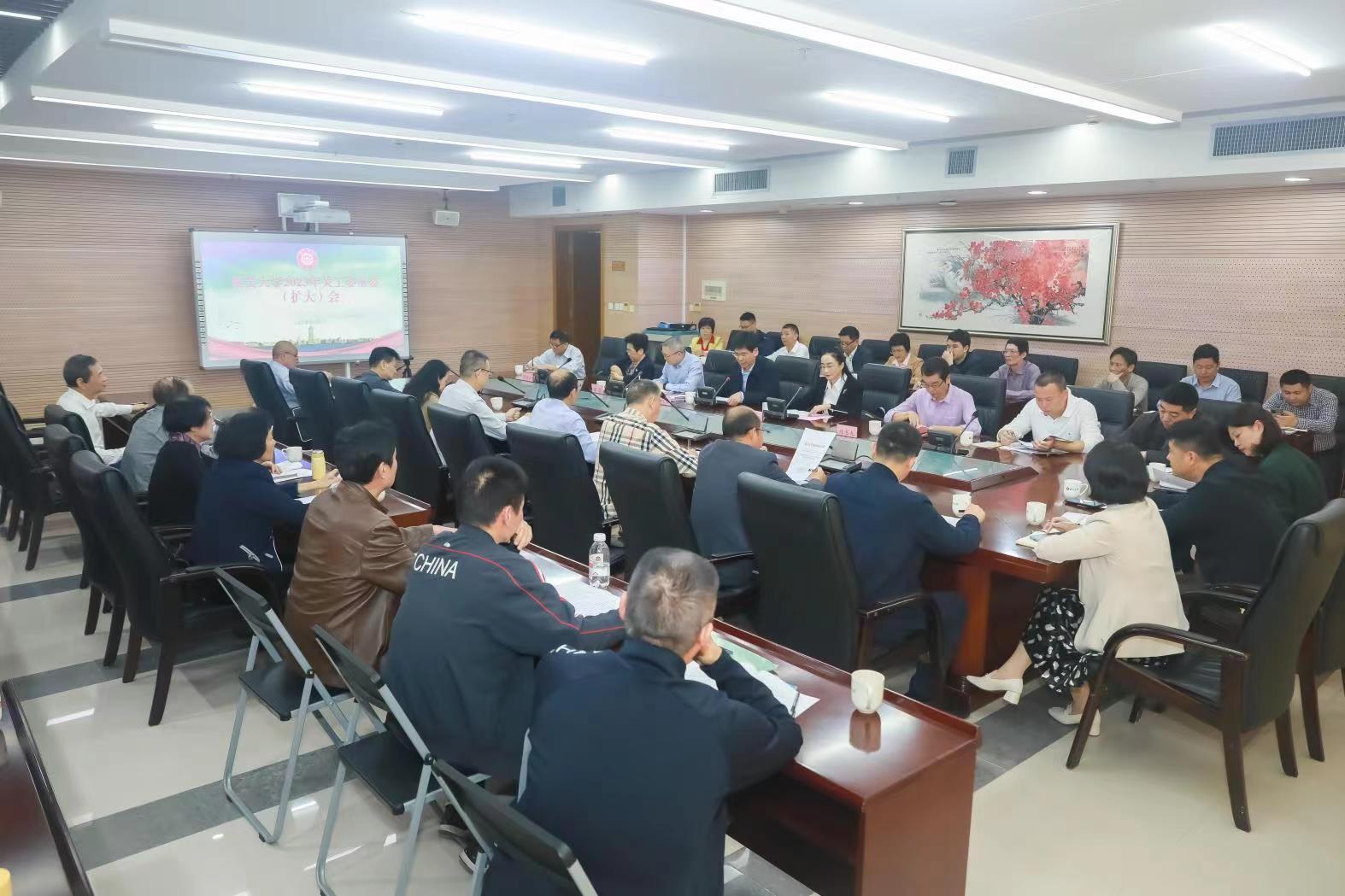 813aa2e366e8574af46cca234ec3fa2.jpg 813aa2e366e8574af46cca234ec3fa2.jpg