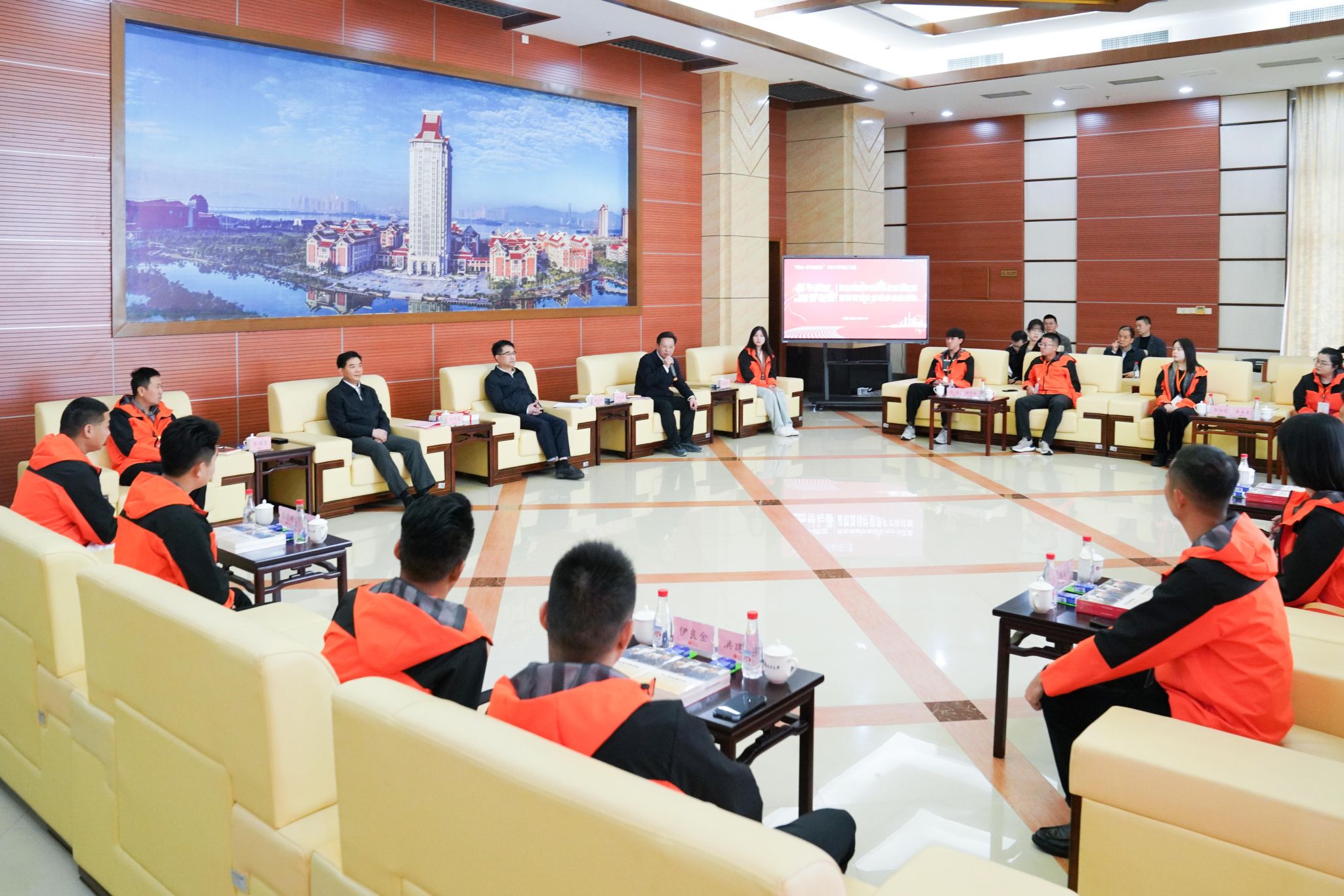 DSC02595.jpg DSC02595.jpg