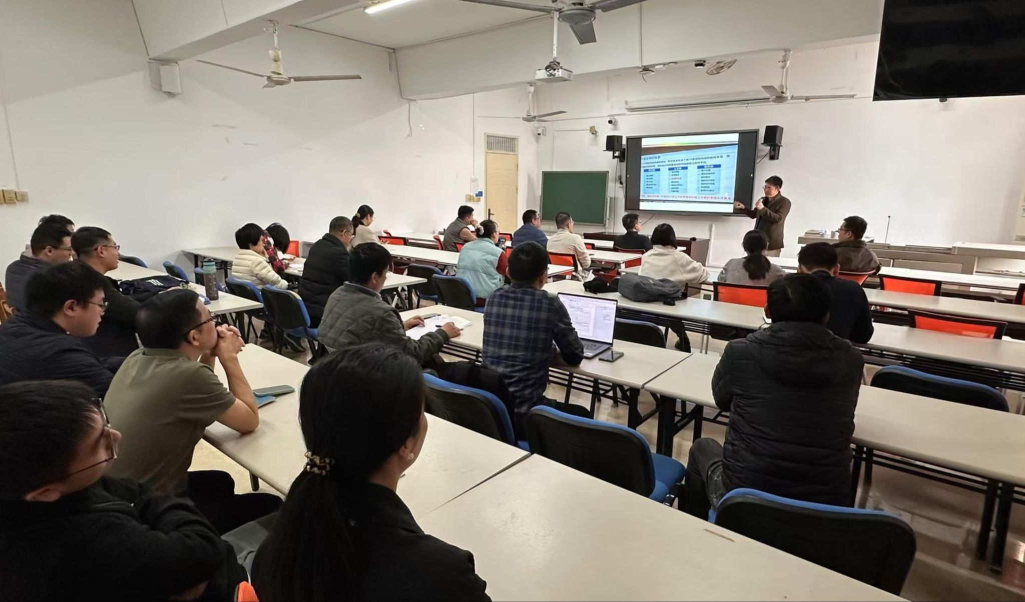 417da63554a57507478d1a8c732246d3_.jpg 417da63554a57507478d1a8c732246d3_.jpg